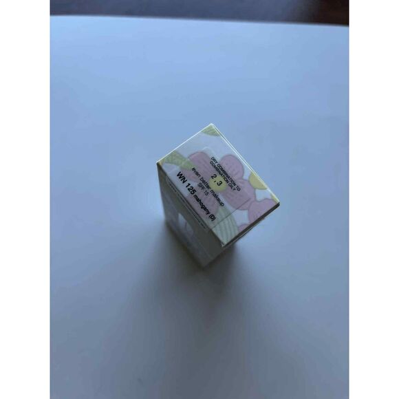 Clinique Even Better Makeup SPF 15 Foundation in WN 125 Mahogany D - Picture 3 of 3